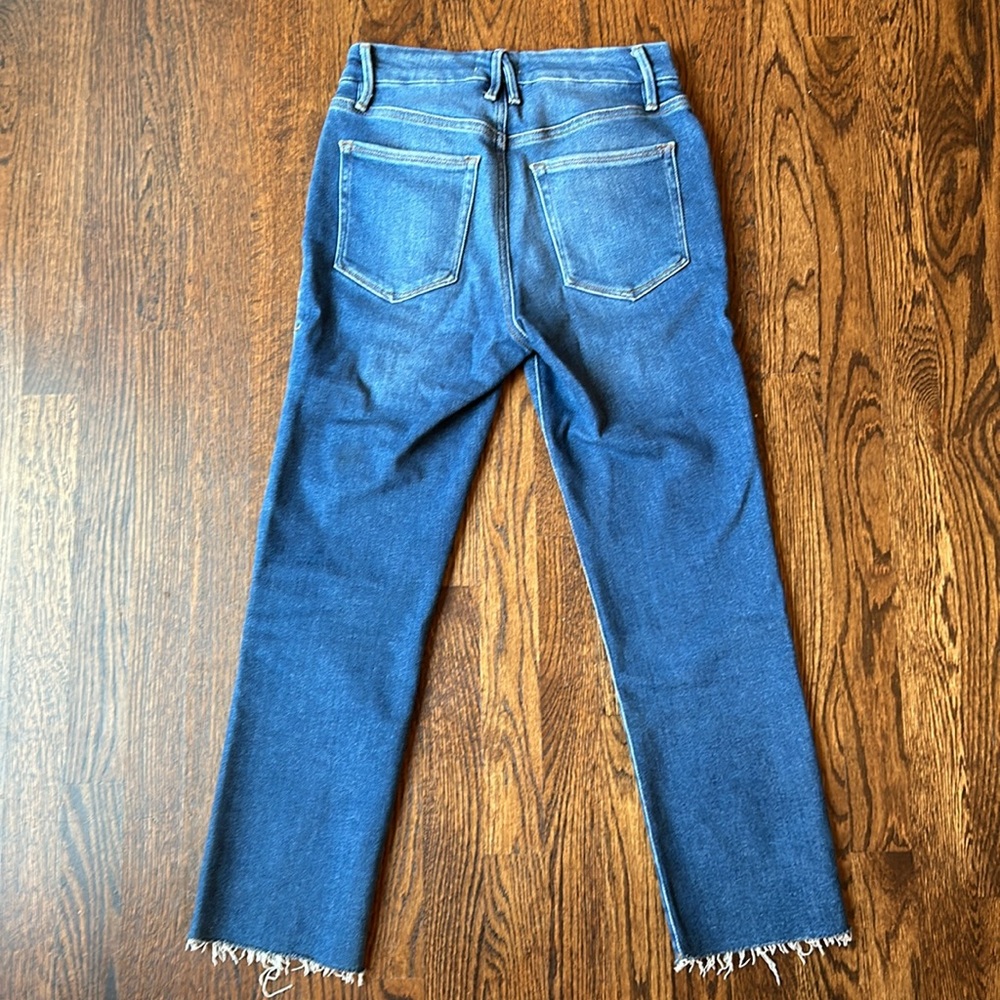 Good American Crop Raw Hem Jeans Size 6/28 - Picture 2 of 3